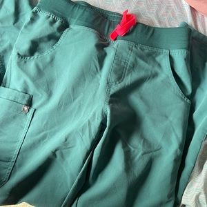 FIGS KADE CARGO PANTS - HYDROGREEN